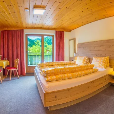 Pensjonat Tina Neustift im Stubaital