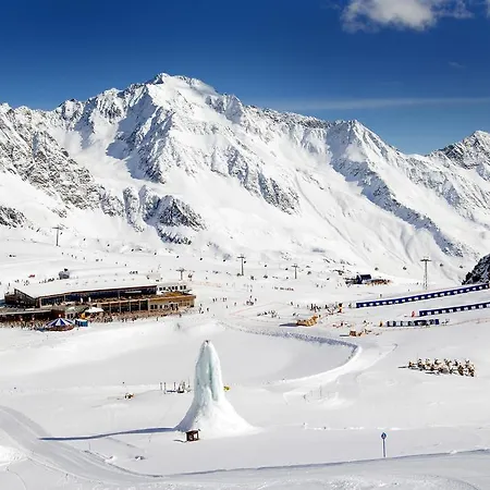 Гостевой дом Tina Нойштифт-им-Штубайталь